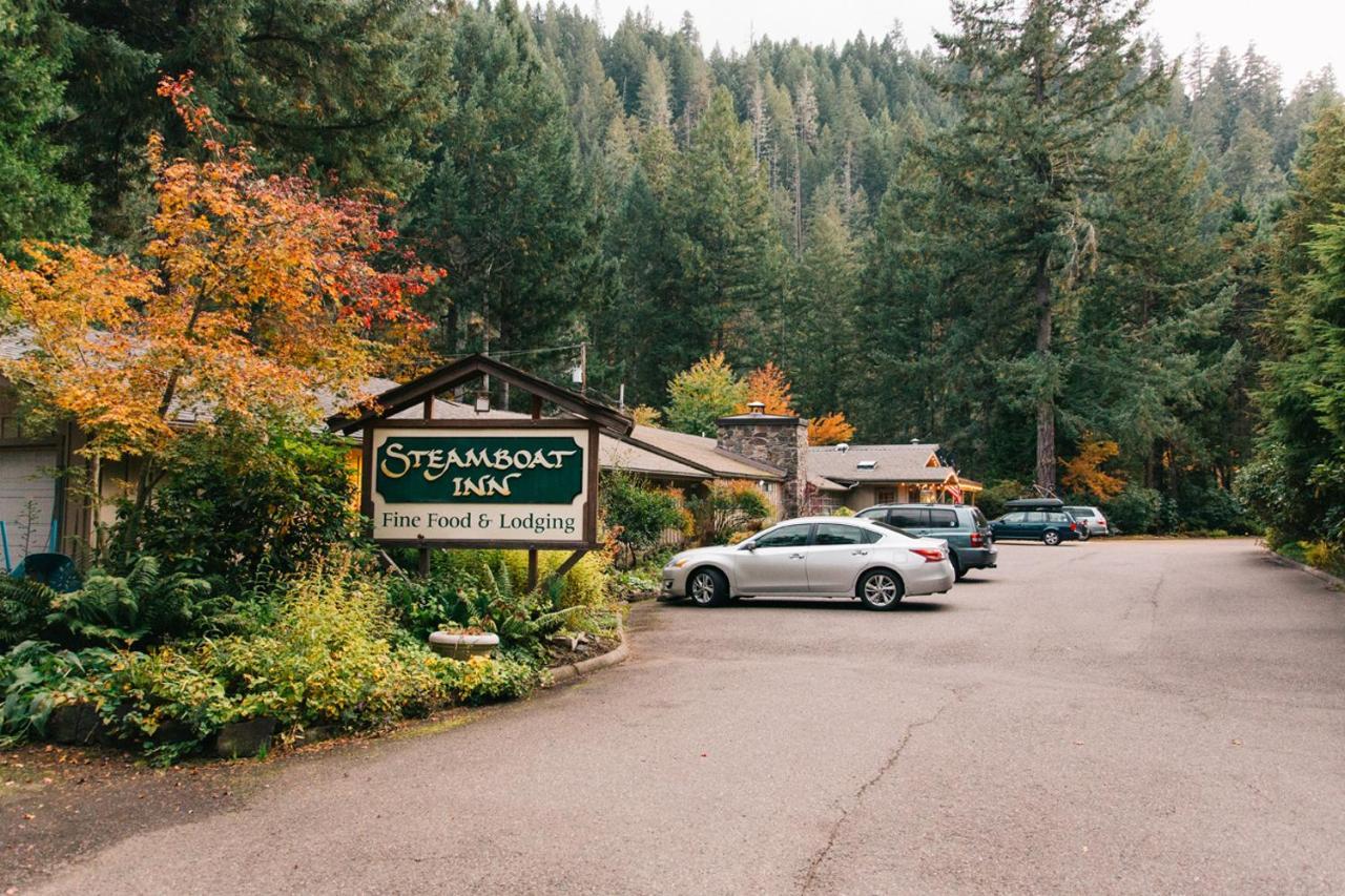 Steamboat Inn Idleyld Park Exterior photo
